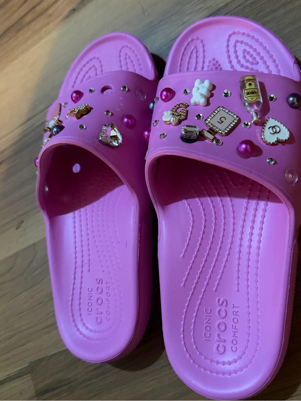 CROCS Never Used Pink Slides Customized Charms Size W8